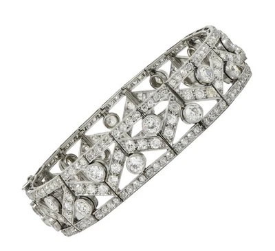 French Art Deco 13.92 CTW Diamond Platinum Antique Geometric Line Bracelet - Image 1 of 4