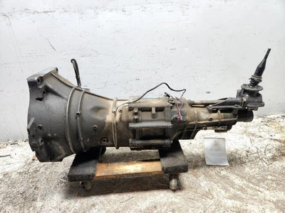 Mazda MX-5 Miata 1990-1997 transmisión manual M52R03000 Foto 1 de 4