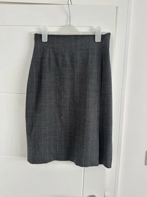 Women’s Nicole Farhi Grey Pinstripe Wool Blend Knee Length Skirt Size 12  - Image 1 of 4
