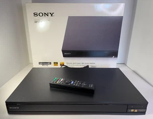 Sony UBP-X800 4K Blu-Ray Ultra HD Smart Player HDR con telecomando, scatola e documenti - Foto 1 di 24
