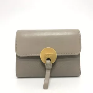 Chloe Logo Indy Compact Wallet Mini Wallet Trifold wallet Leather BrownBeige - Foto 1 di 15