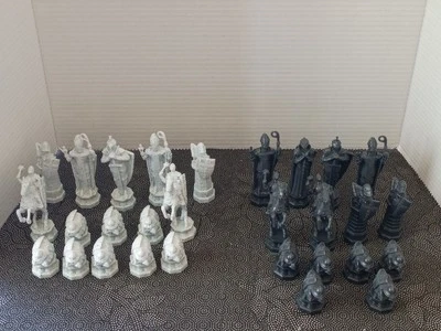 Juego de Ajedrez Harry Potter Mago Piezas Juego Incompleto Foto 1 de 3