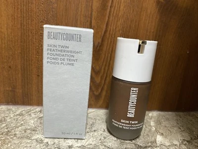 BNIB BEAUTYCOUNTER Skin Twin Featherweight Foundation 1 fl oz Each Deep 650 - Image 1 of 4
