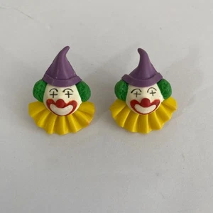 Pendientes de payaso de plástico vintage perforados con poste trasero - Imagen 1 de 3