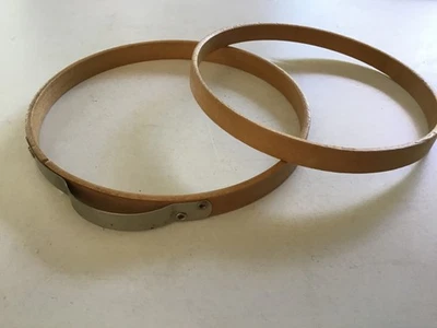 Vtg 5" Princess Bow Spring Wood Embroidery Hoop Circle No Felt USA - Image 1 of 4
