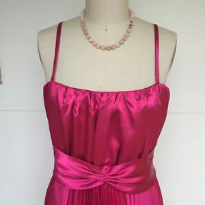 Vtg Beautiful Pleated Plisse Evening Dress Sunray Gown Origami 18 USA - Picture 1 of 12