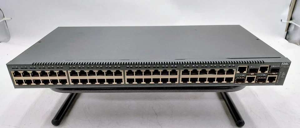 SMC SMC6152L2 NETWORKS TIGERSWITCH 10/100 - 48 Ports - Image 1 of 4