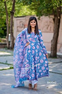 Reine Baumwolle Hand Block gedruckt Anarkali Kurti mit Hose und Dupatta Set, Kleider - Bild 1 von 6
