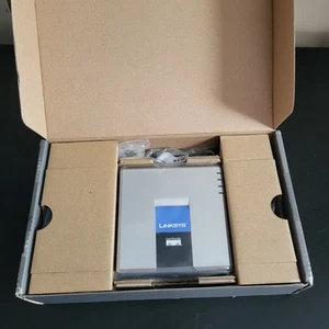 Linksys (Cisco) SPA3102-NA Voice Gateway with Router - VoIP ATA New Open Box - Afbeelding 1 van 5