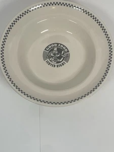 Warner Bros ACME HOMEWORKS Bowl Bugs Bunny Retro Vintage Good Food 9.25”W 2”T - Picture 1 of 4