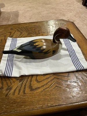 Red headed/mallard wooden duck decoy hand painted 16 inches long 4 inches wide Foto 1 de 4