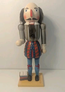 Vintage William Shakespeare Wooden Nutcracker Bombay Company Christmas Holiday - Picture 1 of 11