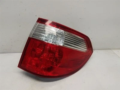 2005-07 Honda Odyssey Passenger Right Tail Light - Quarter Mount  - Imagem 1 de 4
