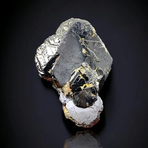 Double terminated Ileminite Crystal from Zagi Warsak Pakistan - Picture 1 of 7