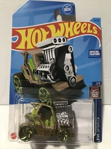 Hot Wheels Tee'D Off 2 2023 marrón #43 43/250 - HW Sports - Imagen 1 de 2