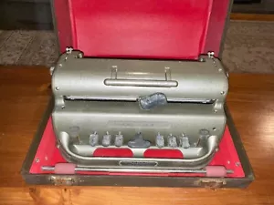 Vintage Perkins Brailler for The Blind David Abraham Braille Howe Presse im Etui - Bild 1 von 16