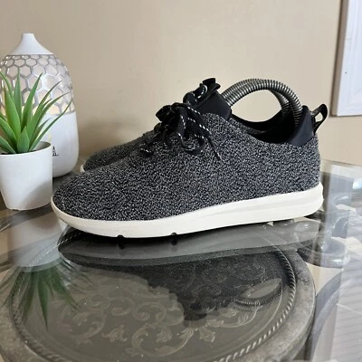 Zapatos para caminar cómodos TOMS Cabrillo para mujer talla 6 gris negro con cordones usados en excelente estado Foto 1 de 4