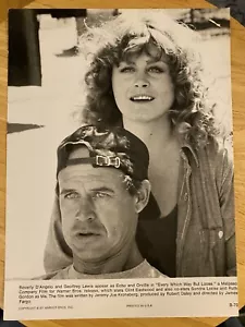 Every Which Way But Loose 8x10 PHOTO Trimmed Echo & Orville - Picture 1 of 1