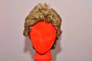 Dynel Perücke für Theater / Musical / Cinema / Wig / Film / Hellbraun / Wellig - Picture 1 of 12