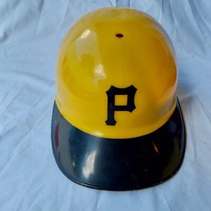 Vintage 1969 Laich Pittsburgh Pirates Plastik Souvenir Schlaghelm MLB - Bild 1 von 7