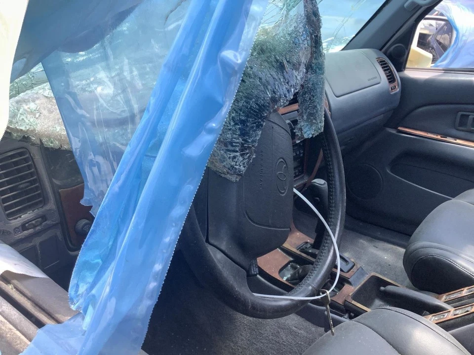 Air Bag Driver Fits 96-97 4 RUNNER 4866718 - Изображение 1 из 1