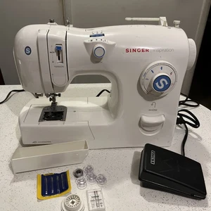Singer Inspiration 4210 Mechanical Sewing Machine- Works - Picture 1 of 9