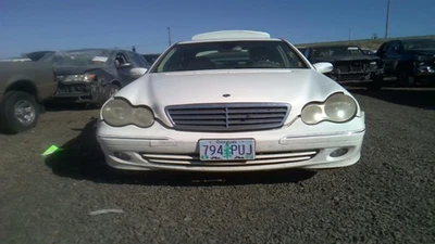 Conjunto de filtro de aire usado se adapta a: Mercedes-benz Mercedes clase c 203 2006 tipo SDN Foto 1 de 4