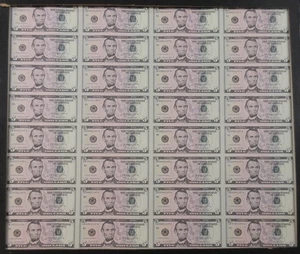 2006 Five Dollar Uncut Sheet of 32 Uncirculated Notes (#818c) - Picture 1 of 3