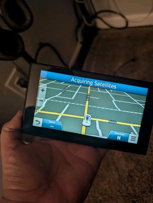 Garmin nuvi® 2699 LMTHD W Power Cord, Box, Paperwork, and Computer Cable - Image 1 of 4