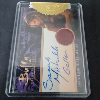 2017 Buffy the Vampire Slayer SARAH MICHELLE GELLAR Signed Card PSA/DNA Slabbed - Image 1 of 2