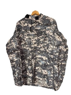 Propper International XL/L Coat, Army Combat Camo Medium Long Pockets - Image 1 of 4