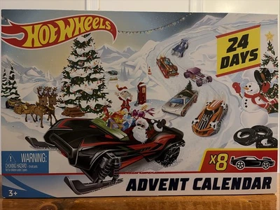 2019 Hot Wheels Christmas Advent Calendar ONLY 5 Toy Car Set with 16 Accessories - Image 1 of 4