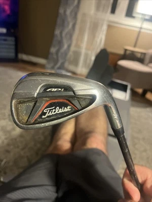 Titleist 712 AP1 Pitching Wedge PW RH graphite tour AD 65I shaft flex A - Image 1 of 4