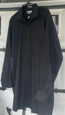 Camisa Van Heusen alta para hombre manga larga abotonada NEGRA talla 18 35/36 LUX SATÉN Foto 1 de 4