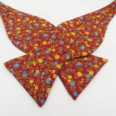 Pajarita Brooks Brothers roja amarilla floral 2,5" de ancho seda fabricantes de EE. UU. Foto 1 de 4