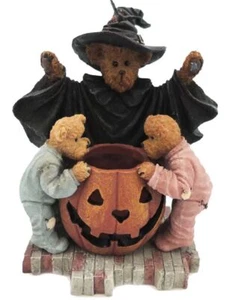 Boyds Bears Resin WITCHELLA WITH PEEK, BOO Halloween Pumpkin Bearstone - Picture 1 of 2