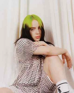 BILLIE EILISH - ARTISTA GALARDONADA E ICONO MUNDIAL - Foto impresa brillante 5x7 - Imagen 1 de 1