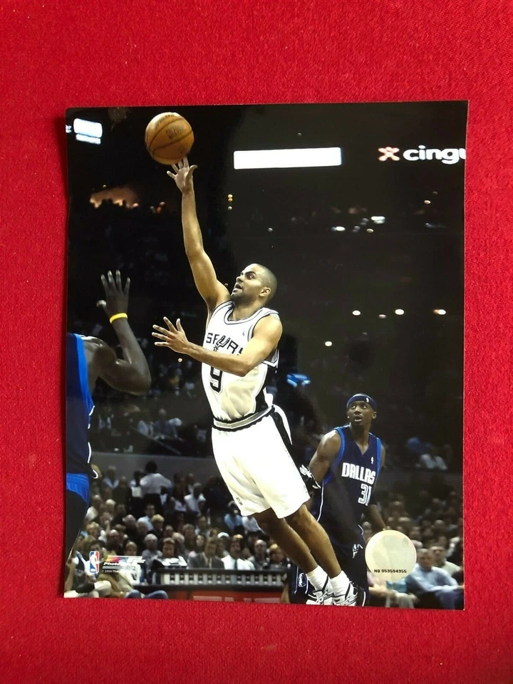 Tony Parker (шпоры), лицензированный, фото файл 8 «x 10» цветное фото (винтажный)  - Изображение 1 из 1