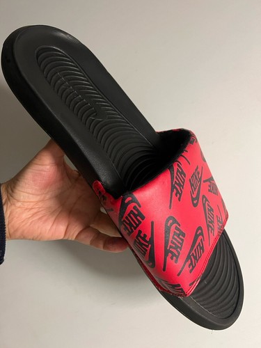 LEGGI DESCRIZIONE: difetto: NIKE Victori One Sandali Stampa All Over USA Uomo 18 M