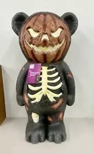 NUEVO Brillo en la oscuridad 2,5 pies de alto molde soplado esqueleto oso clásicos de Halloween - Imagen 1 de 2