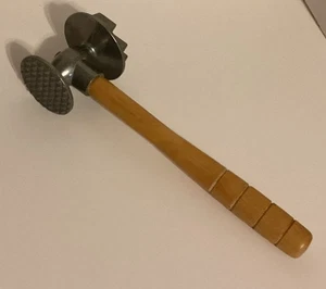 Vintage Fleischklopfer Holzhammer zweiseitig Holzgriff Modern Industries IA - Bild 1 von 16
