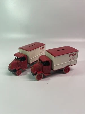 ERTL RCA 1926 CAMIÓN DE CAJA MACK NUEVO BANCO DE MONEDAS Lote de 2 M Foto 1 de 4