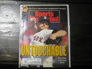 ROGER CLEMENS RED SOX SPORTS ILLUSTRATED 5/13/91 - Picture 1 of 1