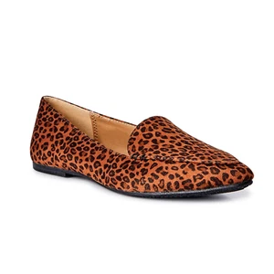 TIME & TRU LEOPARD PRINT FEATHER MEMORY FOAM BALLET FLATS SHOES NEW - Picture 1 of 7