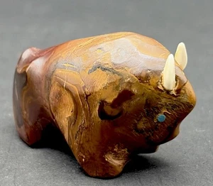 Steinbüffel mit türkisen Augen Indianer Zuni Fetisch Schnitzerei - Bild 1 von 8