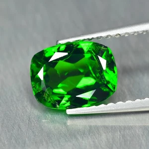 1.37Ct Cushion _ Impressive Sparkling Unheated Chrome Diopside _Russia - Picture 1 of 1