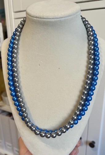 VETEMENTS SET perle finte blu metallizzato fili singoli collana lunga 21’ bigiotteria moda