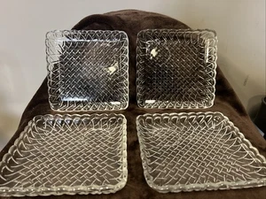 4- Vintage Quadrat Muster Glas Teller mit Getränkehalter 7"  - Bild 1 von 7