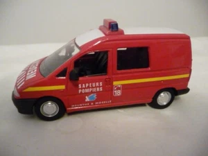 1/43 Solido ref 2171 Citroen Jumpy Medecin - Picture 1 of 6