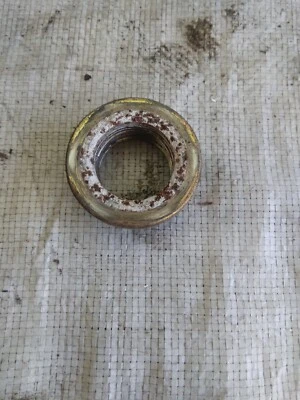 sc300 sc400 Lexus OEM держатель гаек задней оси фиксатор кольцо зажим крышка - Изображение 1 из 3